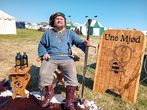 Brygmester Une på Københavns historiske marked med fantastisk prisvindende mjød