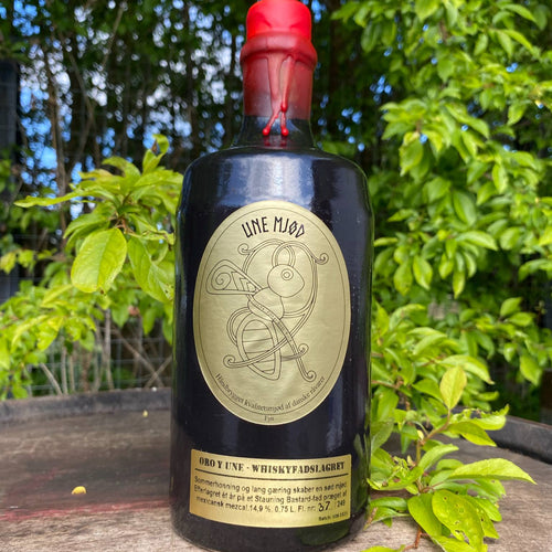 Une Mjøds whiskyfads lagret Oro Y Une Mjød